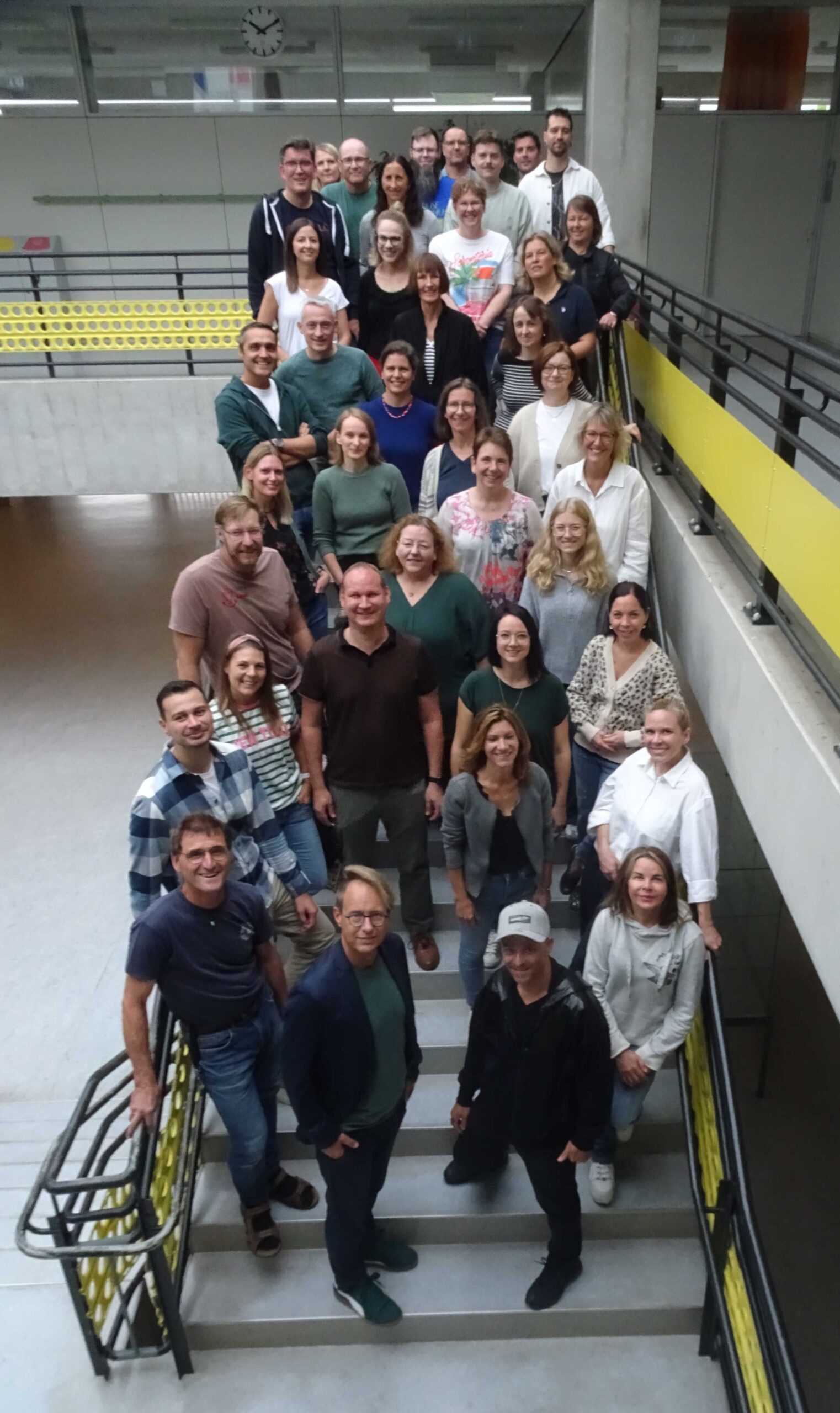 Das Kollegium der Oskar-von-Miller Realschule 2024/25